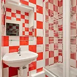 A Small In Le Marais - Vi Апартаменты Париж