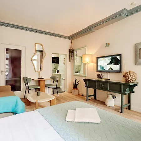 A Small In Le Marais - Vi アパート